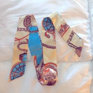 Silk twilly for purse